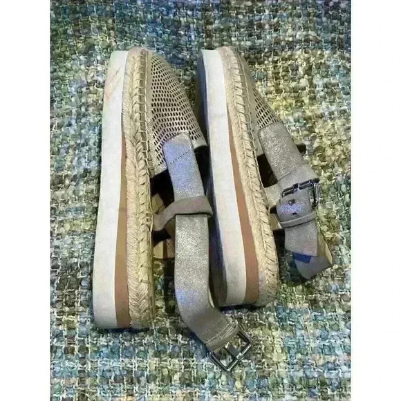 VINCE CAMUTO BRETTAL Silver Metallic Leather Espadrille Sling Sandals Mules, 8 - Picture 8 of 10